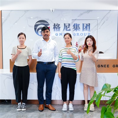 Indian Customers Purchased DX51D+Z Galvanized Coils And Visited The Factory